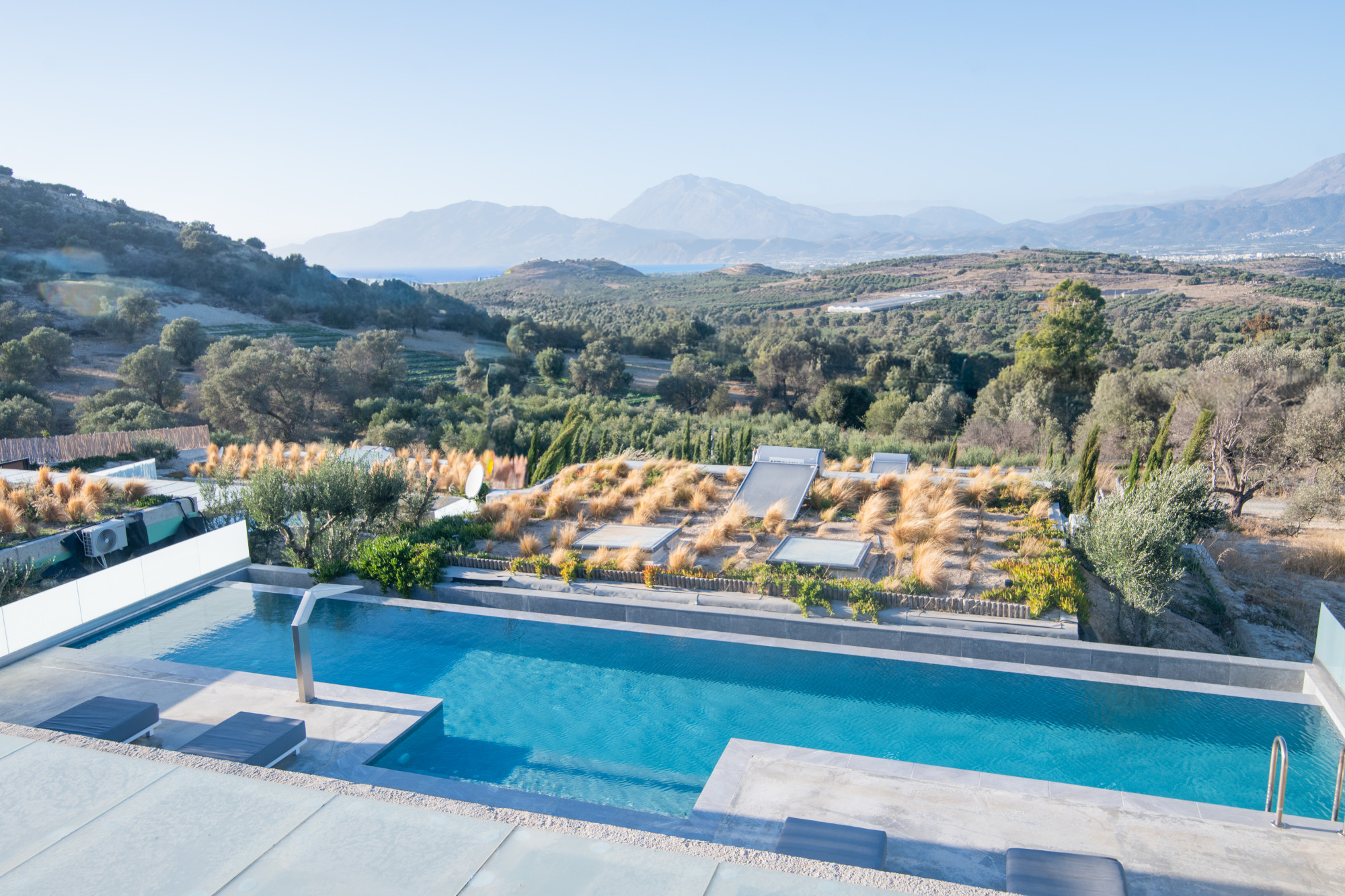 Marnos Green Luxury Grand Villa Marnos Green Luxury Grand Villa